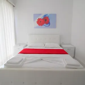 Eleana Apartment