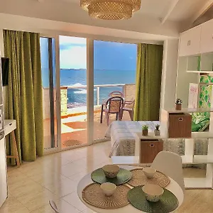 Precioso Atico Con Vistas Espectaculares. Appartamento Corralejo